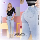CINDERELLA Jeans Mom