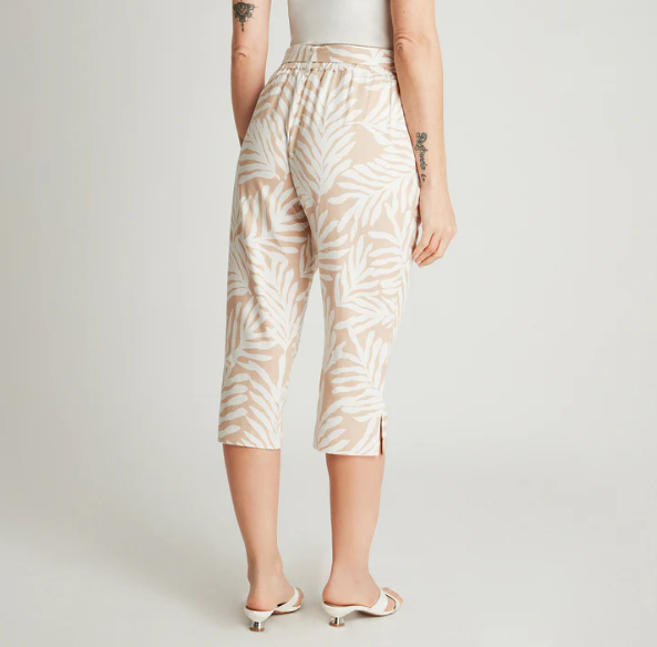 CAPRI ESTAMPADO CON LAZO Y BOLSILLOS